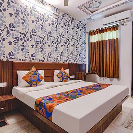 Fabhotel Ranbanka ウダイプル エクステリア 写真
