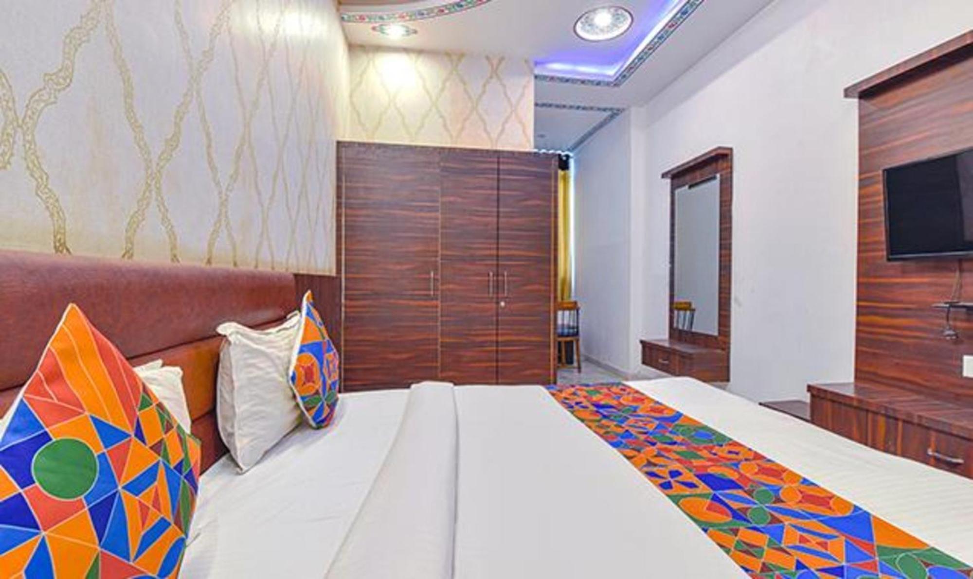 Fabhotel Ranbanka ウダイプル エクステリア 写真