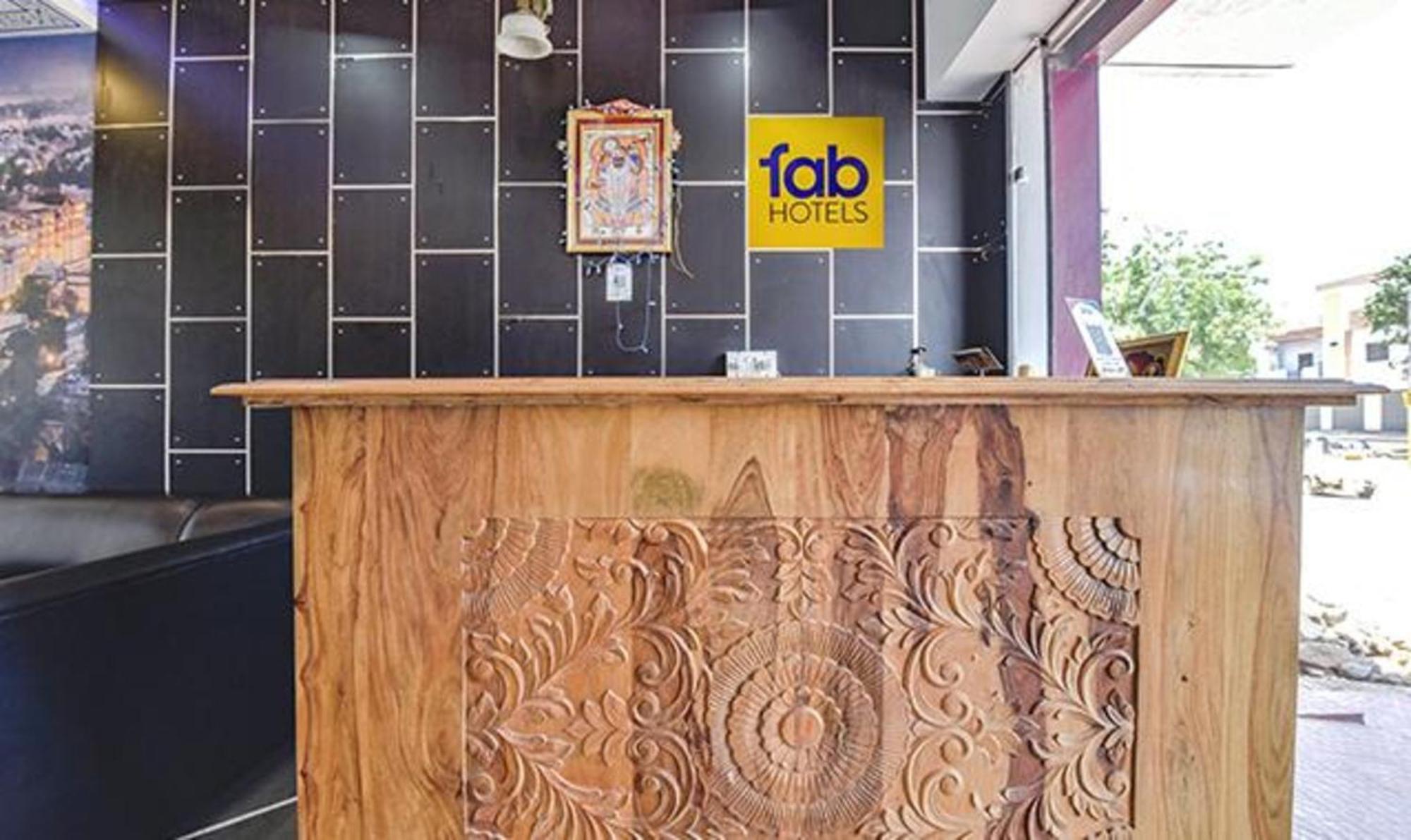 Fabhotel Ranbanka ウダイプル エクステリア 写真